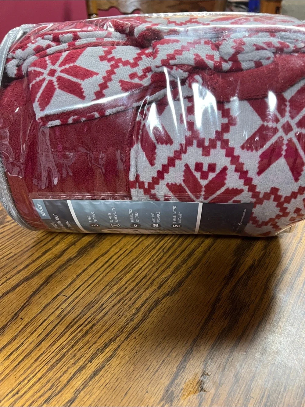 Biddeford Red Microplush Heated Throw Blanket